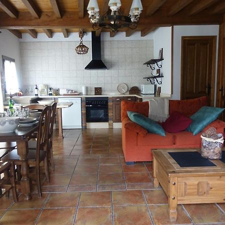 Llar De Cosme Guest House Caso Exterior photo